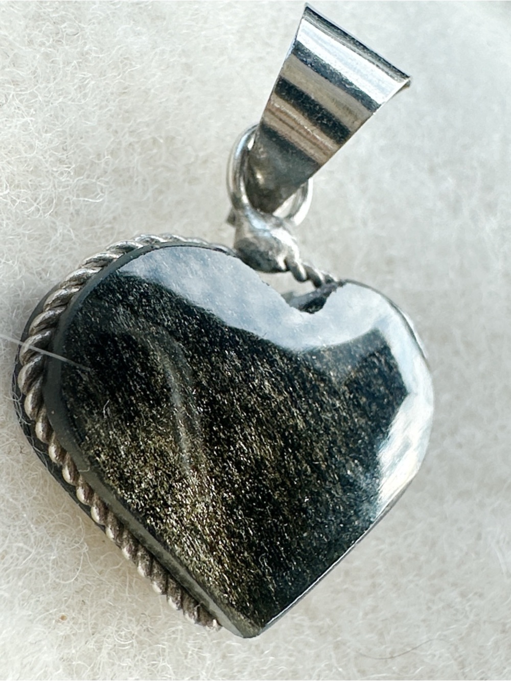 Stone Mini Heart Pendant